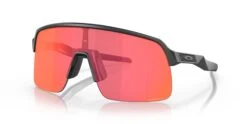 Oakley Sutro Lite Matte Carbon/Prizm Trail Torch Brille